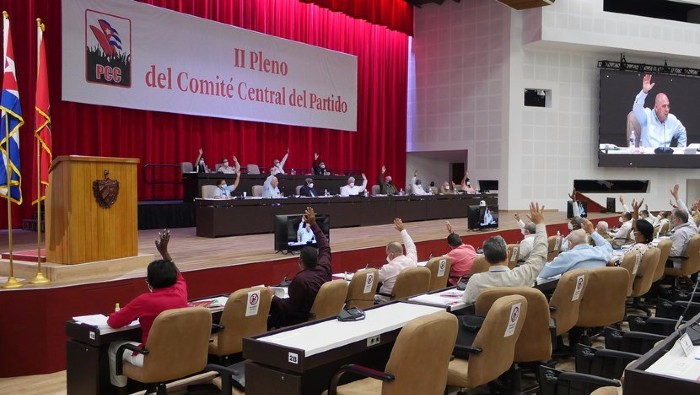 La alta dirigencia del Partido comunista cubano conoció todos los detalles del anteproyecto en el marco del segundo pleno del Comité Central.