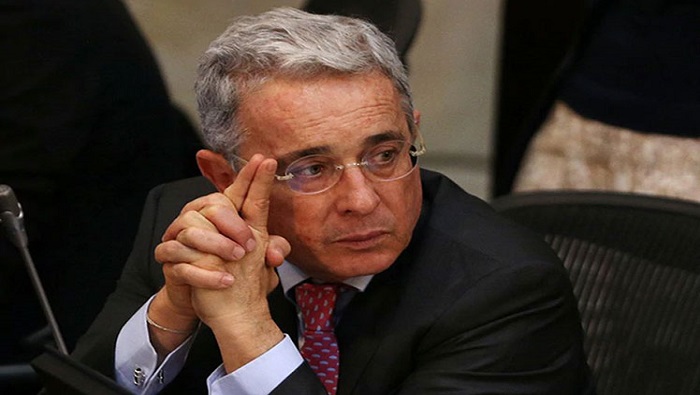 El proceso contra Uribe comenzó en 2018, cuando el exmandatario inició uno contra Iván Cepeda, senador del Polo Democrático, al acusarle de tener lazos con paramilitares, lo cual nunca ha probado.