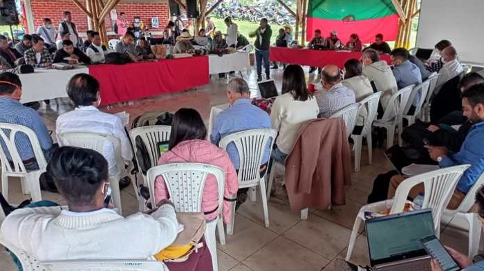Las autoridades indígena piden que una política para asegurar la tierra para los resguardos y dar garantías para que los pueblos originarios desarrollen sus planes de vida.