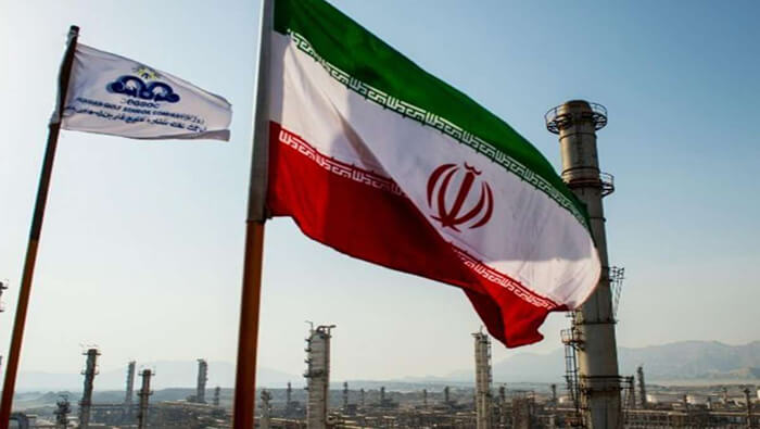 Irán asiste a Viena con el objetivo de que se levanten las sanciones que Washington impuso a Teherán tras abandonar el acuerdo nuclear en 2018.