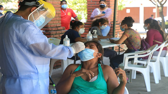A pesar del repunte de la pandemia, el Gobierno boliviano avanza en la campaña de vacunación contra la Covid-19.