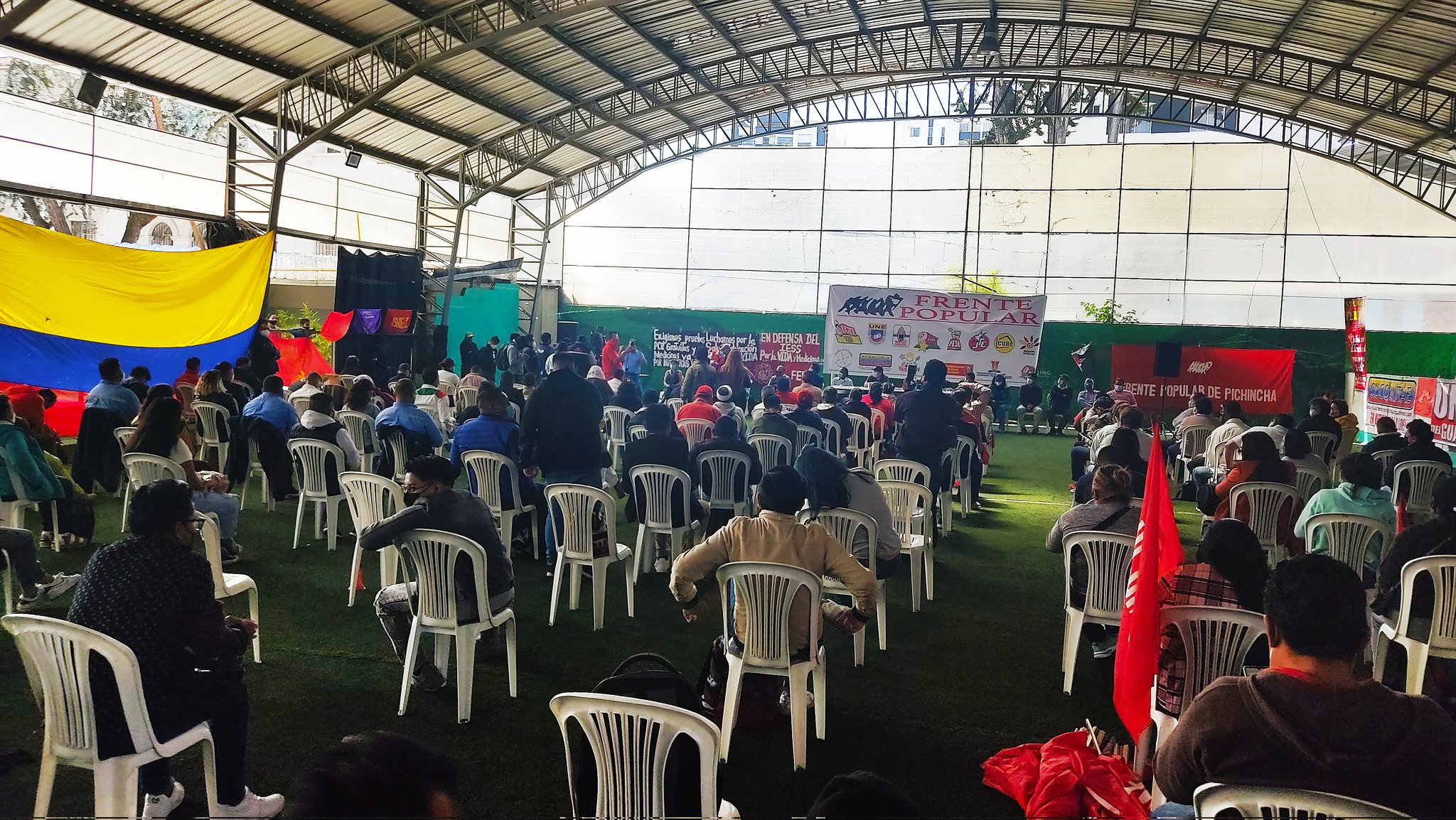 En la Asamblea Nacional los gremios ecuatorianos coincidieron en luchar por el bienestar de la clase trabajadora.