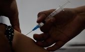 En Chile, se autorizó la vacuna contra el coronavirus para todos los mayores de tres años.