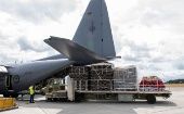La aeronave Hércules C-130 salió esta mañana de la ciudad neozelandesa de Auckland con agua, generadores de energía y artículos de primera necesidad.