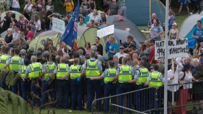 Las protestas en Nueva Zelanda han tenido como referencia la llamada “marcha de la libertad” de camioneros y manifestantes en Ottawa, Canadá.