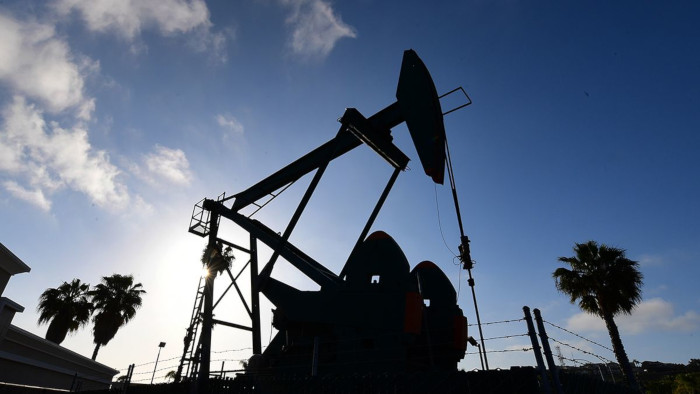 El precio del hidrocarburo estuvo por última vez por encima de los 100 dólares a principios de septiembre de 2014.