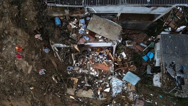 Hasta ahora, Defensa Civil ha reportado más de 200 personas fallecidas por las inundaciones y los deslizamientos de tierra en Petrópolis.