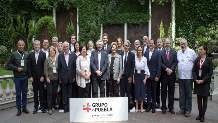El Grupo de Puebla aprovechó para denunciar la violencia de la que fue víctima la oficina vicepresidenta de Argentina, Cristina Fernández.