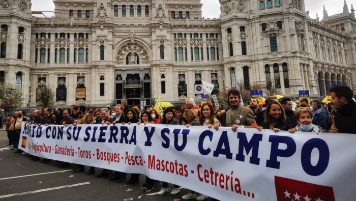 La protesta tuvo como objetivo exigir al Gobierno de España medidas que impulsen el medio rural.