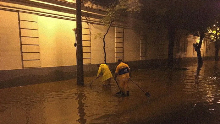 Desde el viernes, el estado de Río de Janeiro está en alerta por hechos relacionados con fuertes tormentas que azotan el municipio.