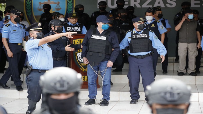 El jefe de la Seguridad en Honduras señaló que el exgobernante será entregado a la Agencia Antidrogas de Estados Unidos.
