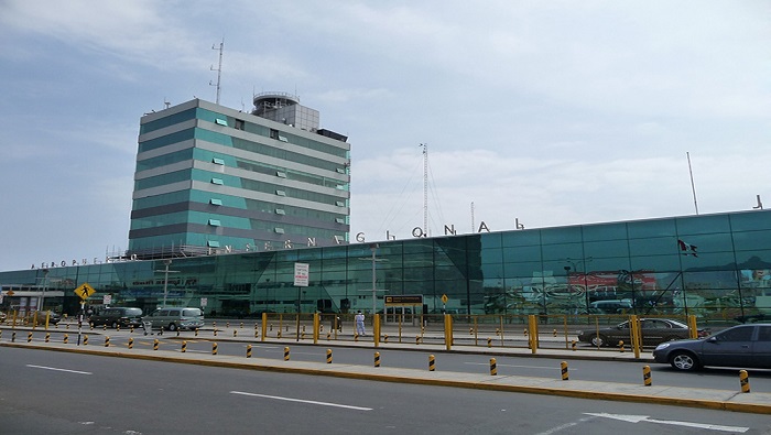 Varios vuelos fueron cancelado por la huelga y dos aviones comerciales tuvieron que regresar a Lima desde la ciudad de Cusco.
