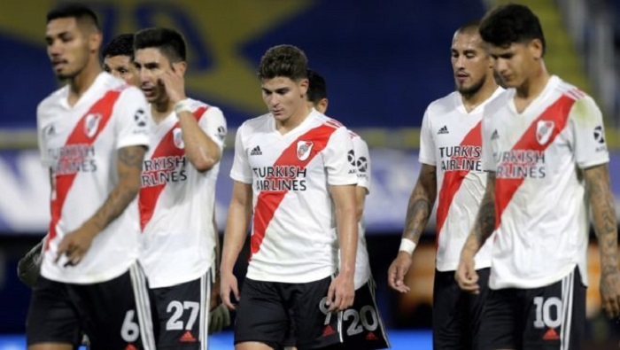 La Conmebol subrayó que la sanción podrá aplicarse directamente a los valores de los premios por participación del River Plate.