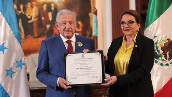 El primer acuerdo internacional que suscribió López Obrador como presidente constitucional de México fue con los gobiernos de Guatemala, Honduras y El Salvador.