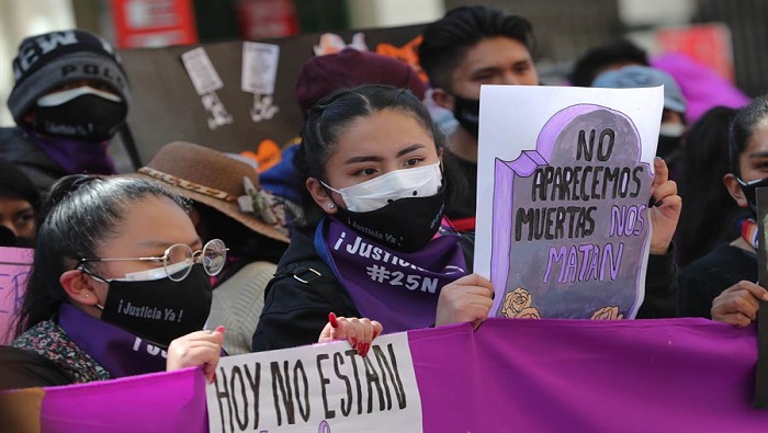 La organización Círculo de Mujeres denunció unos 108 feminicidios ocurridos en Bolivia durante 2021.