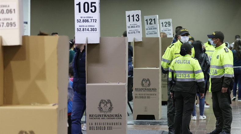 Las diferentes organizaciones políticas que participan en la contienda electoral postularon a más de 160.300 testigos en el proceso.