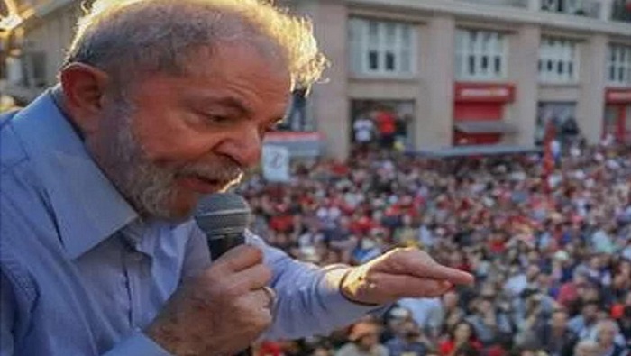 Lula acusó al Gobierno de Bolsonaro de privatizar o sabotear las principales empresas nacionales y quitar al país su capacidad de utilizarlas en beneficio social.