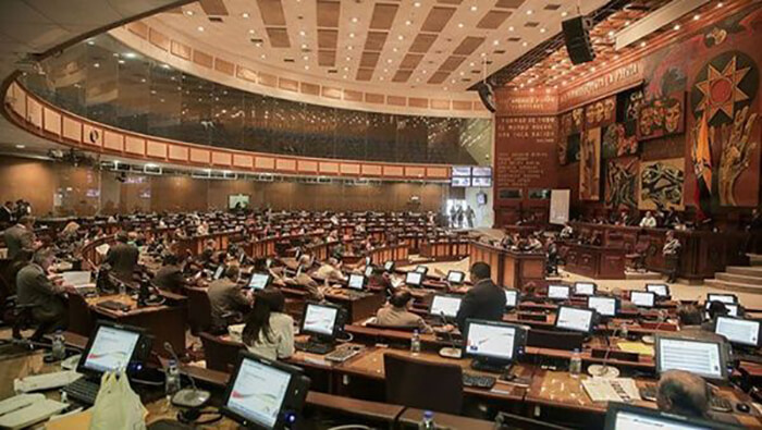 Con 81 votos, el Parlamento ecuatoriano dio el visto bueno a un pedido en el que exige al Gobierno una propuesta de diálogo.