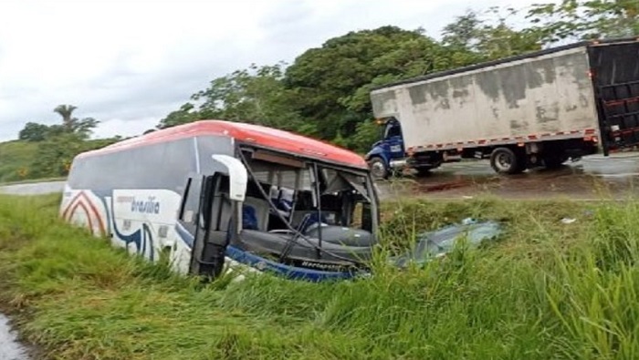 El accidente fue reportado a las 12H25 (hora local) en el tránsito cerca de Puerto Boyacá.
