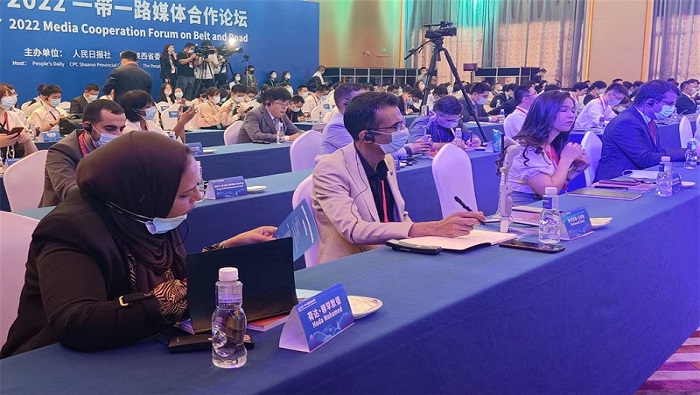 En la presente edición participan más de 120 representantes de medios de comunicación chinos y extranjeros, enviados desde más de 40 países y organizaciones internacionales.