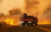 Autoridades francesas indican que la velocidad del viento, la sequía y las altas temperaturas han provocado la rápida propagación de las llamas.