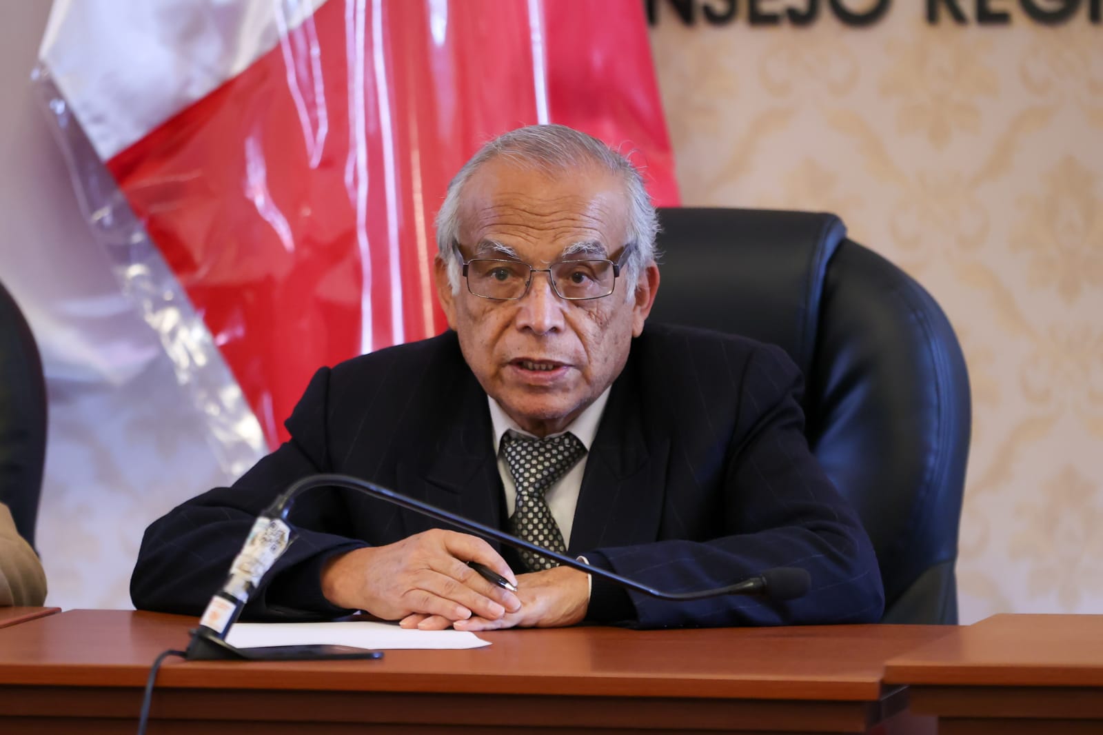 El premier peruano señaló que en los interrogatorios a testigos la fiscalía busca crear un delito y no ser fieles a la verdad