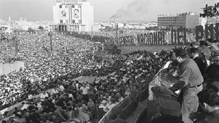La hoy Plaza de la Revolución de La Habana vibró con el fervor de un millón de personas dispuestas a defender su libertad e independencia al precio que fuese necesario.