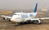 Demandan liberar a tripulantes de avión secuestrado en Argentina