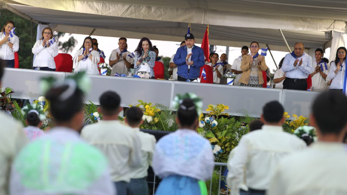 Ortega afirmó que “ahora venimos avanzando, luchando siempre contra los que intentan restaurar lo que ya no volverá”.