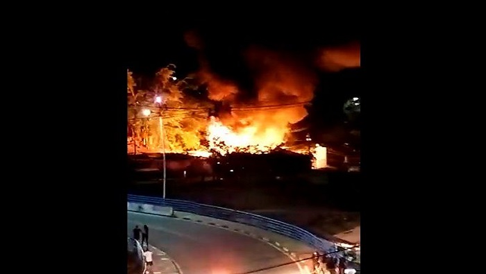 La explosión de causas aún desconocidas sucedió en un depósito de cilindros de gas en Barranca Bermeja, Santander.