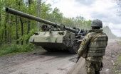 Las fuerzas ucranianas ejecutaron el ataque mediante el empleo de artillería de calibre 122, 152 y 155 mm.