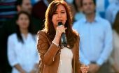 La expresidenta Cristina Fernández ha denunciado en varias ocasiones el carácter políticamente motivado de este y otros procesos judiciales en su contra.