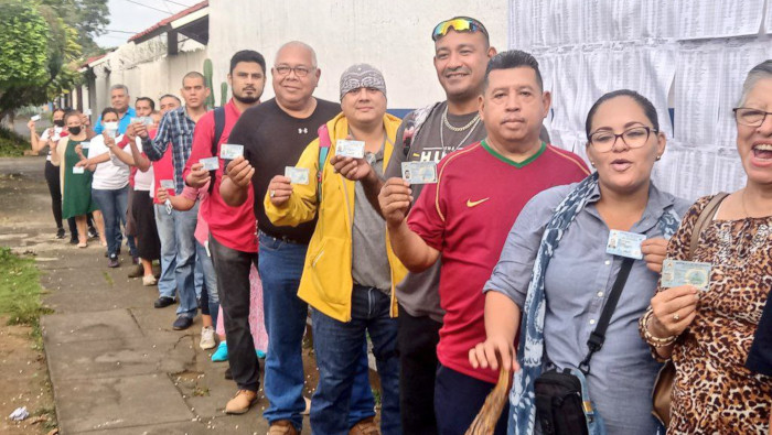 La presidenta del CSE, Brenda Rocha, destacó la afluencia de la población en todos los centros de votación de Nicaragua.