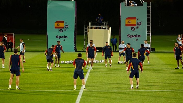 España es el cuarto equipo con más participaciones consecutivas en una Copa del Mundo de la FIFA después de Brasil, Alemania y Argentina.