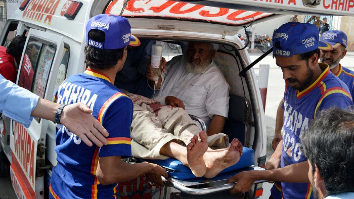El incidente ocurrido en la ciudad de Quetta dejó entre las víctimas mortales a un policía, una mujer y un niño.