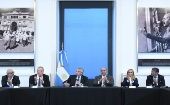 En la Paritaria Nacional participaron los cinco sindicatos de representación nacional, el presidente de Argentina y el ministro de Educación.