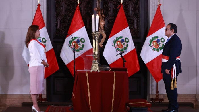 Dina Boluarte había anunciado con anticipación que cambiaría al hasta ahora presidente del Consejo de Ministros, Pedro Angulo, lo que obligaba a una recomposición del gabinete.
