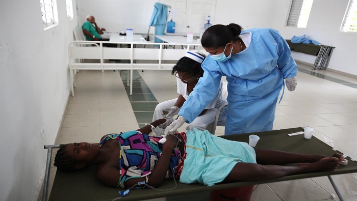 El ministro de salud de Malawi, Khumbize Chiponda, llamó a la población a recibir la vacuna para la prevención de la enfermedad.