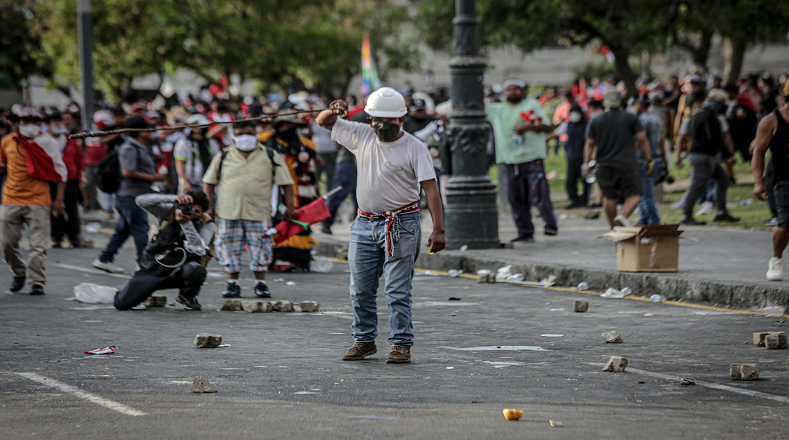 Las manifestaciones han sido convocadas para denunciar a los poderes económicos que controlan el Congreso y el Ejecutivo peruano.