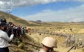 Cientos de militares se trasladaban en marcha de campaña hacia la ciudad de Puno por los cerros del distrito de Laraqueri.