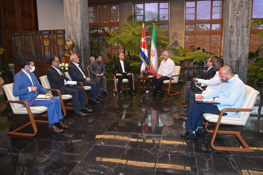Durante la reunión, el canciller Abdollahian dijo que Irán le concede una gran importancia a las relaciones con Cuba.
