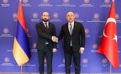 En el marco de la visita, los cancilleres Mirzoyan y Cavusoglu discutieron posibles pasos para normalizar las relaciones entre Armenia y Türkiye.