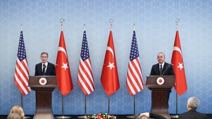 El canciller turco anunció la decisión tras un encuentro con el secretario de Estado estadounidense, Antony Blinken.