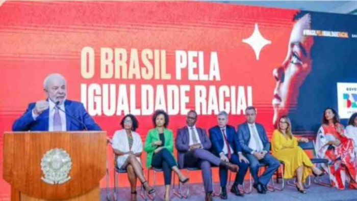 Decreto firmado por el presidente Lula en Brasil incentiva la presencia de personas afrodecendientes en espacios de liderazgo y toma de decisiones.