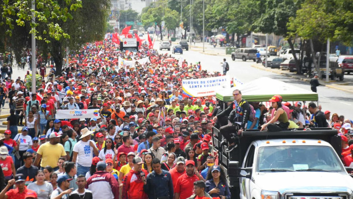 Los manifestantes iniciaron su recorrido frente al Ministerio Público en Parque Carabobo, Caracas, y concluyeron afuera de la sede de Pdvsa.