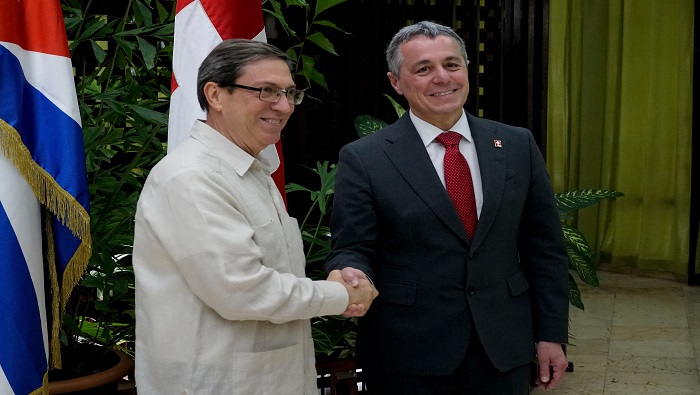 Rodríguez reiteró su agradecimiento a Suiza por el apoyo a la resolución que Cuba presenta cada año en la Asamblea General de la ONU contra el bloqueo impuesto por EE.UU.