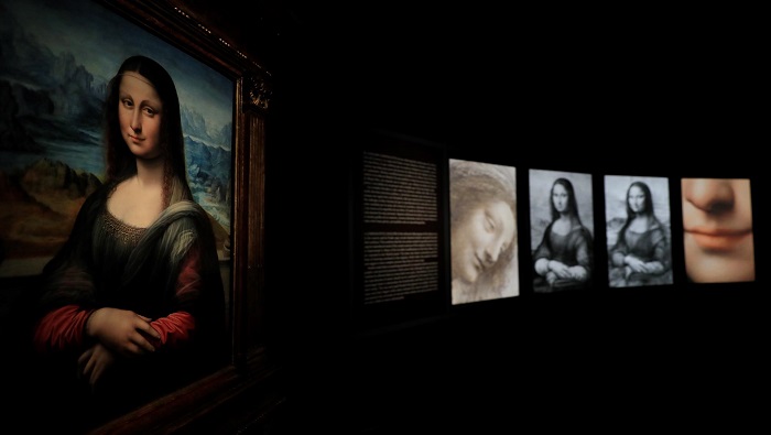 Da Vinci dejó una huella muy significativa en las artes plásticas; sobre todo en la pintura, para la que realizó obras trascendentales de la historia del Arte como La Gioconda.