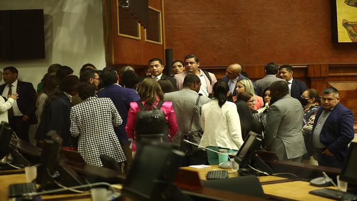 El pasado martes 9 de mayo el voto mayoritario de 88 legisladores hizo que la Asamblea aprobara la continuación del juicio contra Lasso.