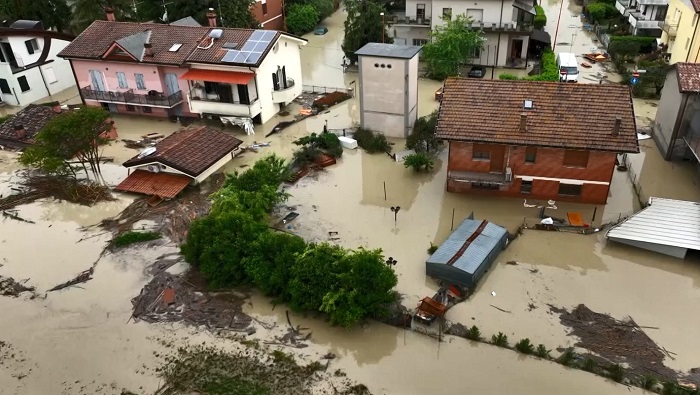 Protección Civil y demás entidades que atienden la emergencia se mostraron su preocupación por crecidas en ríos de regiones como Ferrara, Bolonia, Rávena, Forlì-Cesena y Rímini.