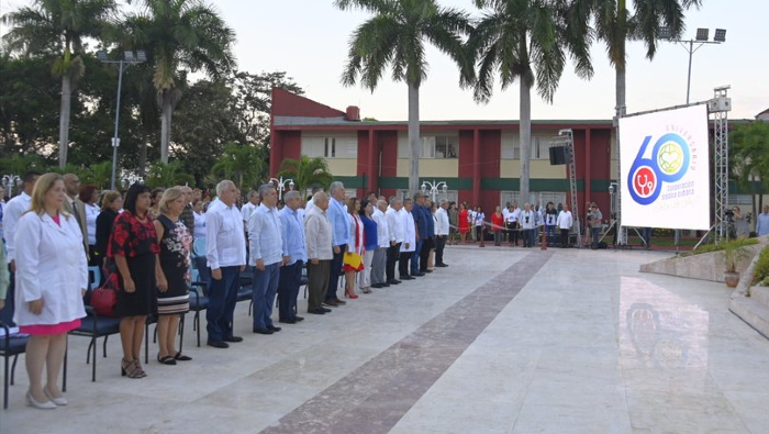 Durante estos años más de 605.698 trabajadores cubanos de la salud han colaborado en 165 países.